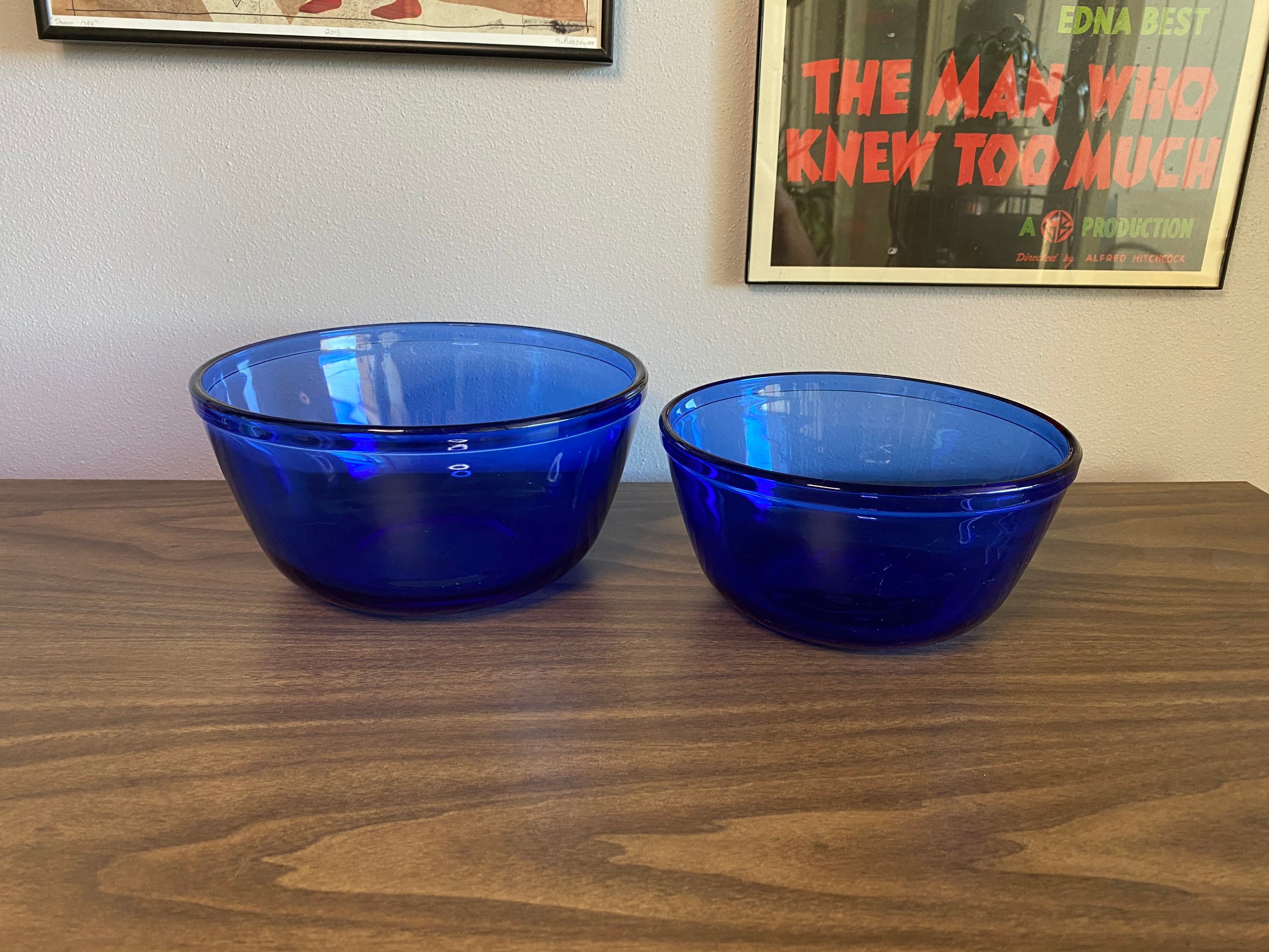 Anchor Hocking Batter Bowl, 2 Quart Glass Mixing Bowl with Blue Lid