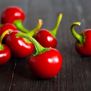 100 SWEET CHERRY PEPPER Red Chili Capsicum Annuum Vegetable Seeds