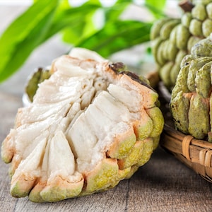 15 SUGAR APPLE Sweetsop Custard Apple Annona Squamosa Sweet Delicious Edible Fruit Tree Seeds