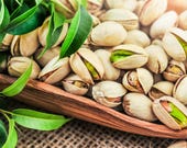 5 PISTACHIO NUT TREE Pistacia Vera Fruit Red Flowers Seeds *Combined Shipping