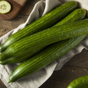 30 ENGLISH CUCUMBER Cucumis Sativus Burpless Fruit Vegetable Seeds