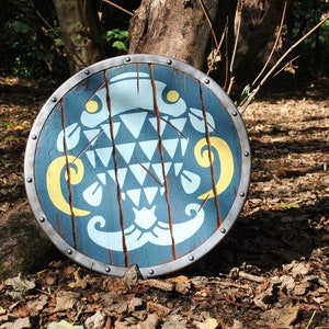 Steel, Wood and Leather Fisherman's Shield replica    Legend of Zelda Breath of the Wild BotW Viking Hylian Metal Wooden Blue Master Fish