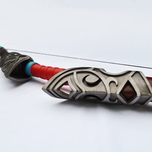 Hand-carved Wood, Steel and Leather Traveler's Bow replica Legend of Zelda Breath of the Wild BotW Medieval Fantasy Metal Wooden Longbow image 8
