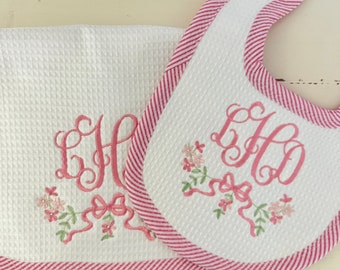 Baby Girl Monogram Burp Cloth Set - Baby Shower Gift - Monogrammed Bib - Monogrammed Girls gift - Baby Gift - Boutique Baby Gift