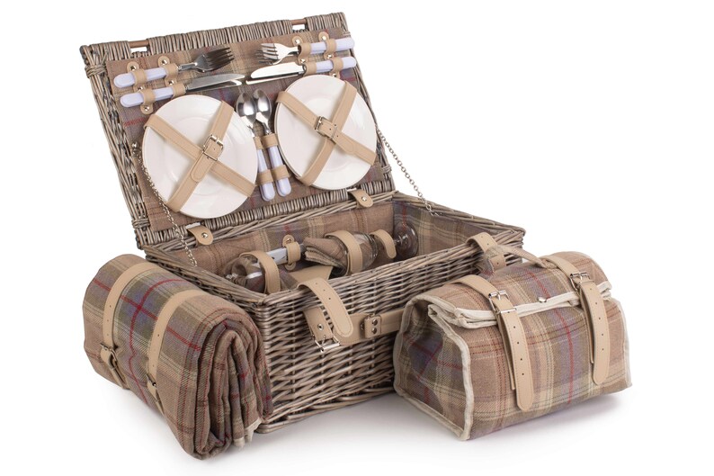 Picnic Basket Personalised 4 Person Traditional British Etsy