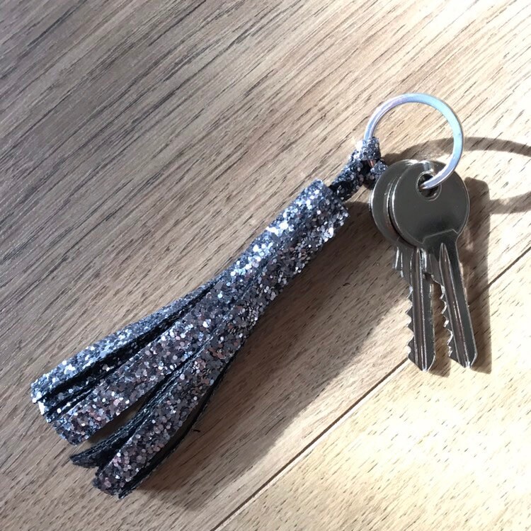 The Tassels Glitter Keychain Etsy India