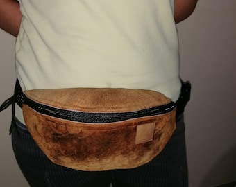 Amadou belt bag.(unisex)