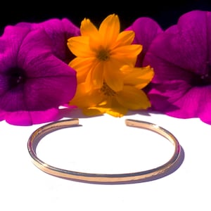 14K Gold Filled Armreif, Stapelarmband, handgefertigter Schmuck, dicke Armspange, Armband benutzerdefinierter Größe, Brautjungfer Geschenk, kundenspezifische Anpassung
