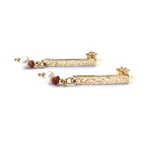 Pearl and Gold Drop Earrings, Garnet Earrings, Pearl Earrings, Special Gift, Bridal Jewelry, Modern Pearl Earrings, Bridesmaid Gift, Dangle
