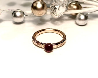 Garnet and Gold Solitaire Ring, Textured Gemstone Jewelry, Unique Gem Ring, Stacking Ring, January Birthstone Ring, Girlfriend Gift