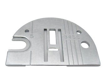 Zigzag Needle Plate - Singer Sewing Machine Part # 352461-892