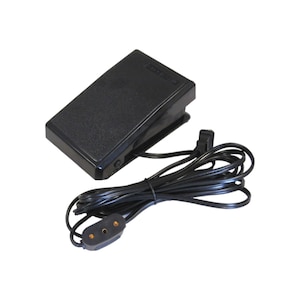 New Replacement Electronic Foot Controller With Cord - Fits Singer Models 15, 66, 99, 201, 206, 221, 222, 306, 319