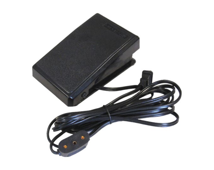 New Replacement Electronic Foot Controller With Cord - Fits Singer Models 15, 66, 99, 201, 206, 221, 222, 306, 319
