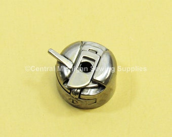 Replacement Bobbin Case - Fits Singer Models 31-15, 31-17, 31-18, 31-19, 331K, 68 class