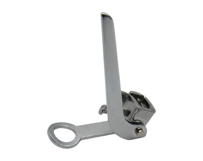 Embroidery & Darning Foot Low Shank - Fits Singer Models 15, 27, 28, 66, 99, 185, 192, 201, 206, 221, 222, 206, 237, 306, 319, 320, 328