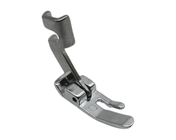 Straight Stitch Foot Slant Needle - Singer Sewing Machine Part # 170071