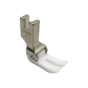 Non-Stick Straight Stich Presser Foot - Fits Singer Sewing Machine model 241, 245, 251, 281, 31-15, 95, 96