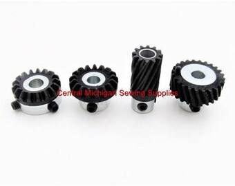 Replacement Gear Set - Fits Singer Models 900, 920, 1036, 1200, 2000, 2001, 2005