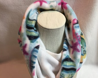 Reversible Fleece Cowl - 1) Colorful Fish, 2) Solid White (#SC042)