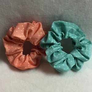 Hair Scrunchies - Peach/Green Polka Dot - Set of 2 (#SCR001.004)