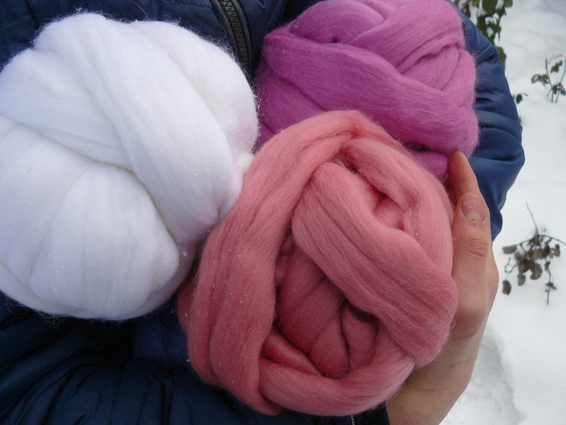 Super Thick Yarn Top Bulky Wool Roving by the pound 42 colors Jumbo Yarn 7 Chunky Yarn Wool for Arm Knitting Giant Yarn XXL Wool 1 lb kg