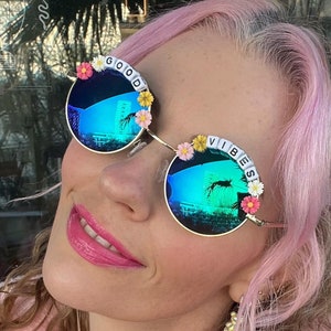 GOOD VIBES Round Flower Festival Sunglasses - Custom Designs Available