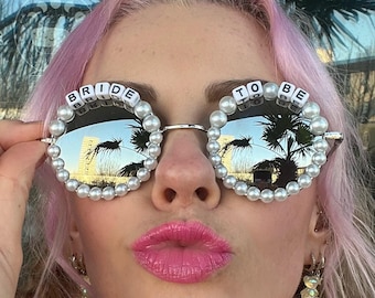 Personalisable BRIDE TO BE / Just Married Pearl Round Bachelorette/ Hen Party Festival Wedding Sunglasses