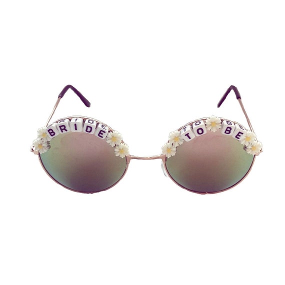 BRIDE <3 TO BE Daisy Round Pink/ Turquoise Hen Party Festival Sunglasses - Custom Designs Available