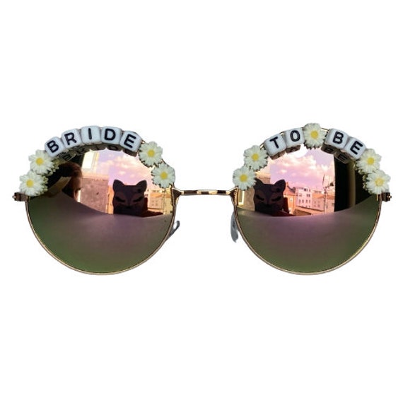 BRIDE <3 TO BE Daisy Round Turquoise/ Pink Hen Party Festival Sunglasses - Custom Designs Available