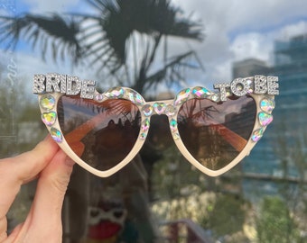 BRIDE TO BE Diamanté Iridescent Heart Hen Party Sunglasses / Bachelorette / Wedding