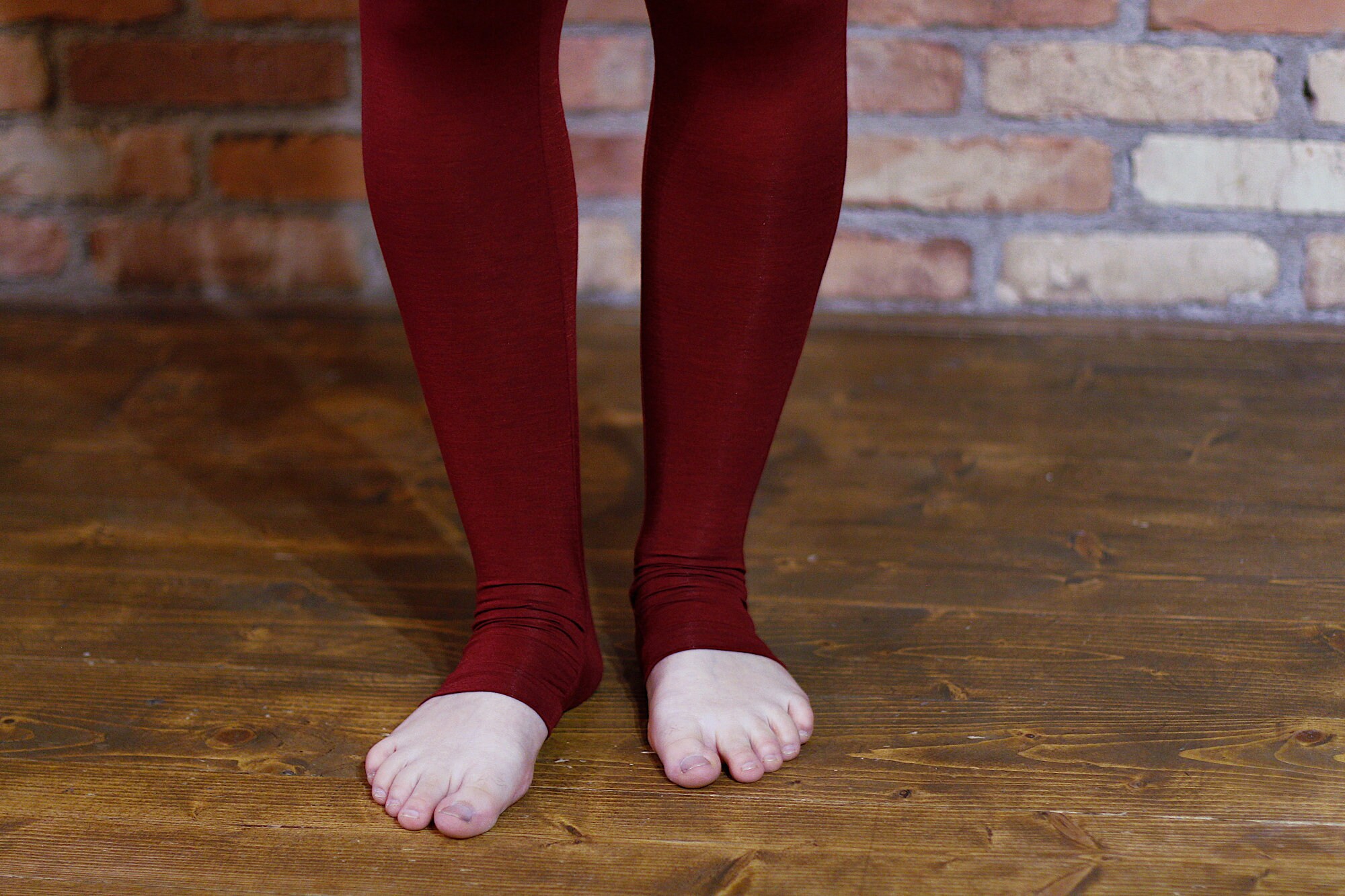 Scarlet Red Yoga Leggings 