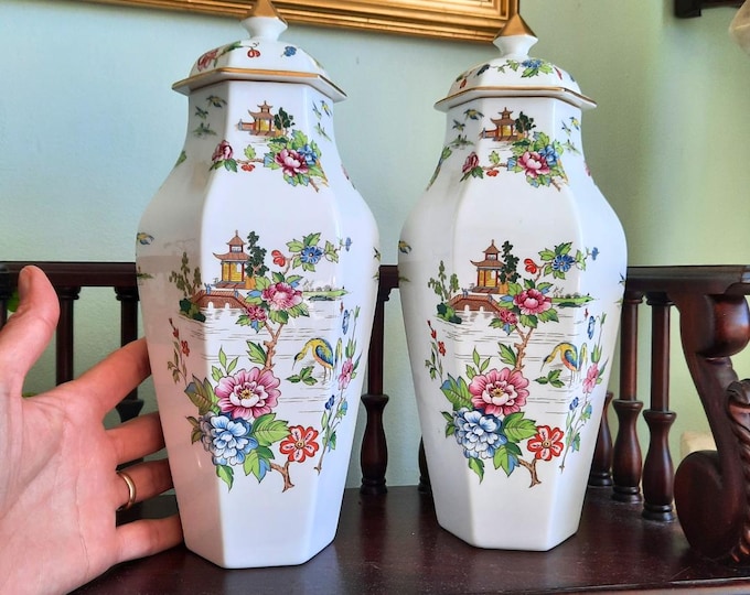 Crown China Pagoda Ginger Jars Pair Made in England 11'' Tall, Chinoiserie Porcelain Lidded Jars