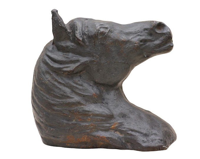 Vintage Cast Iron Horse Head Sculpture: Heavy Flat Back Statue