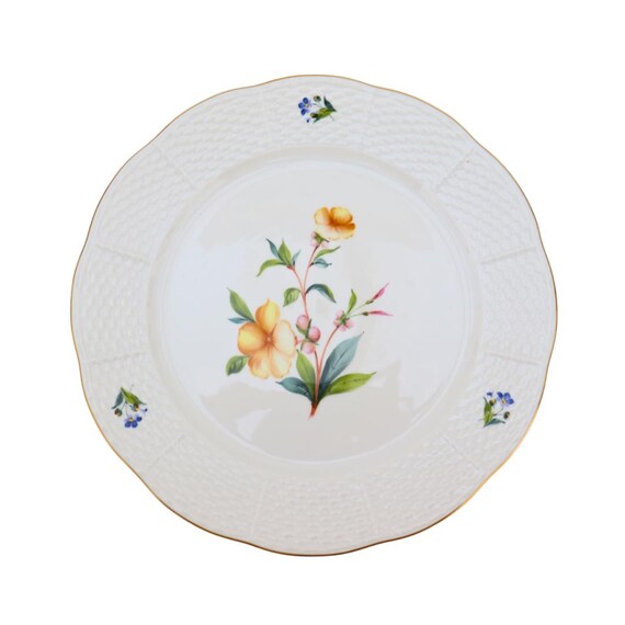 Herend Bermuda Flowers Plate: Hand-Painted Porcelain with 24K Gold
