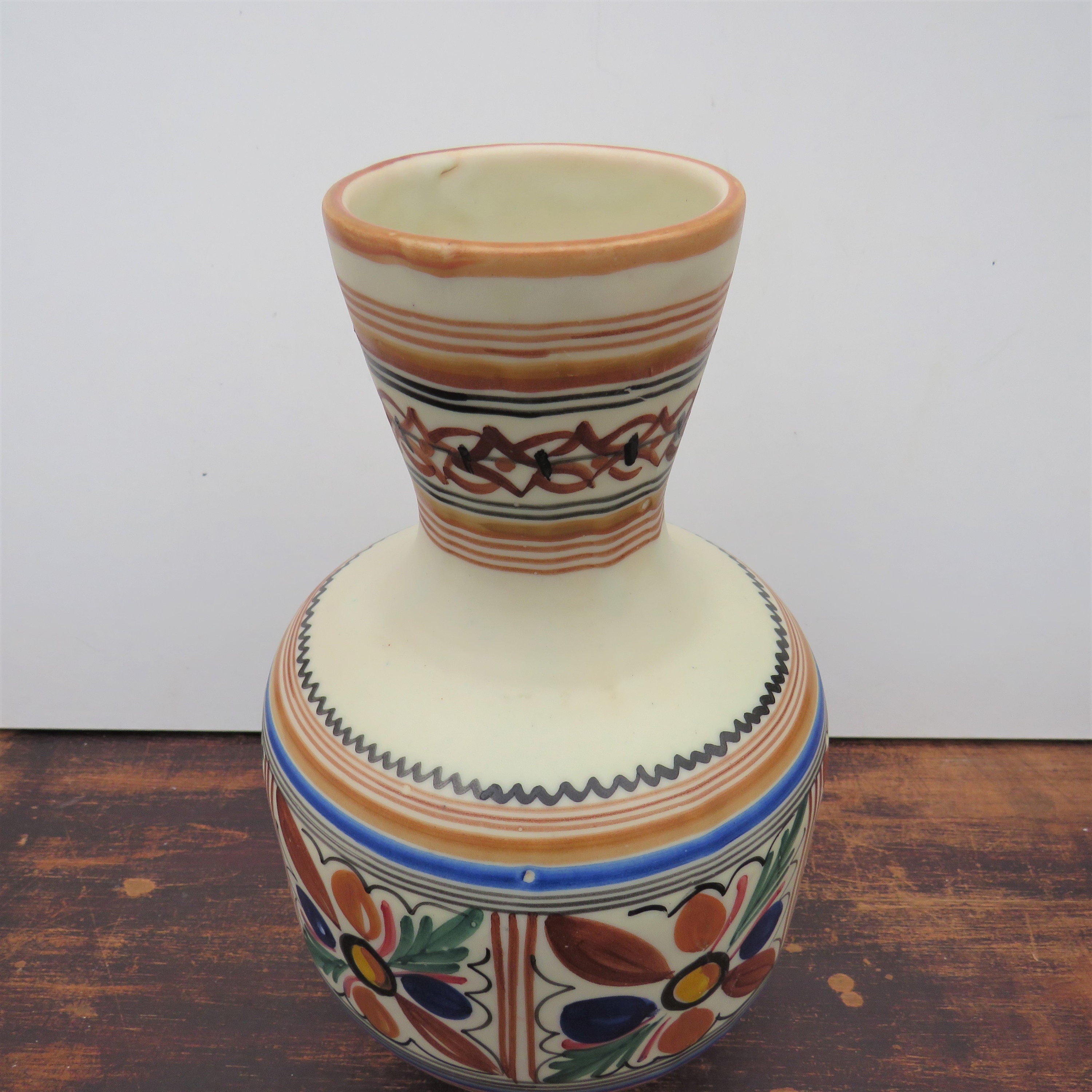 Large Spanish Hand Painted Ceramic Vase By Sanguino Toledo H 10.2''
