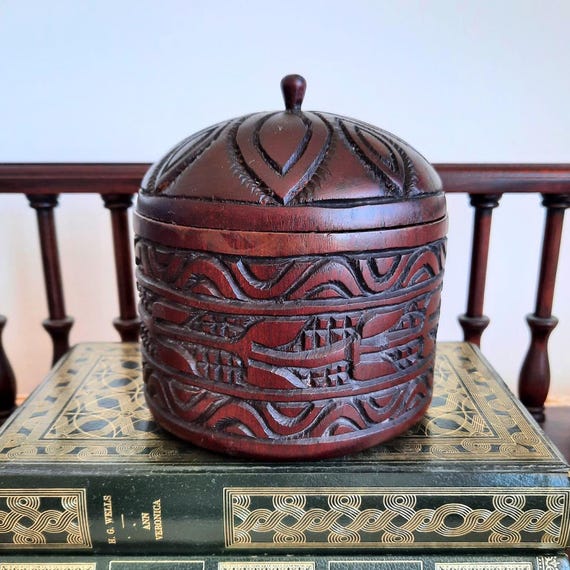 African Hand-Carved Wood Lidded Box Trinket Tribal Pattern Decoration