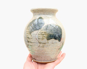 Studio Pottery Vase  H 7 '', Hand Thrown vase, Pottery Vase, Earthy tones Vase, Studio Vase with Stars