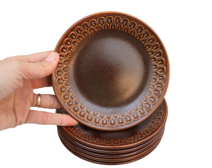 Wedgwood Amber Pennine Plates: Mid-Century Modern England Set of 6