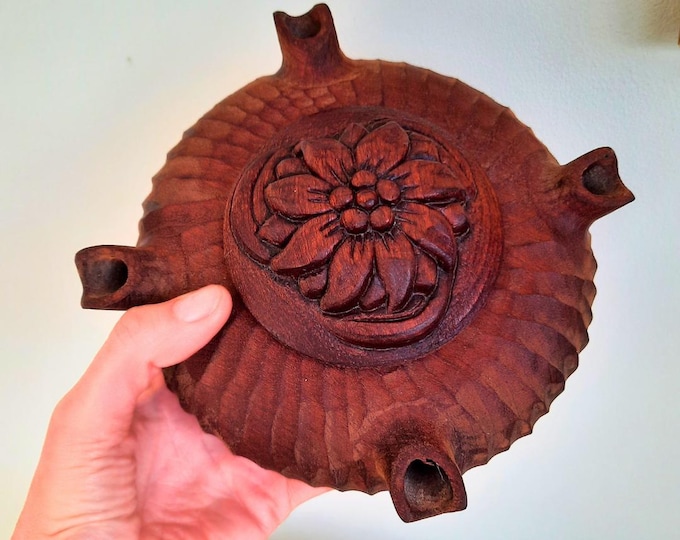 Vintage French Rustic Hand-Carved Flower Wooden Grolla Or Friendship Cup 7.2'' wide Original Leaflet