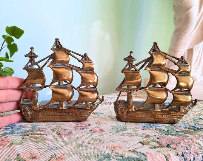 Antique HMS Victory Brass Galleon Bookends, British Brass Bookends, Old Galleon Bookends, Hms Flagship Bookends