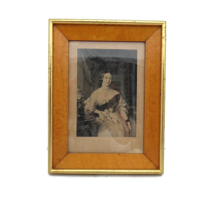Antique Framed Original Engraving of Queen Victoria Portrait by