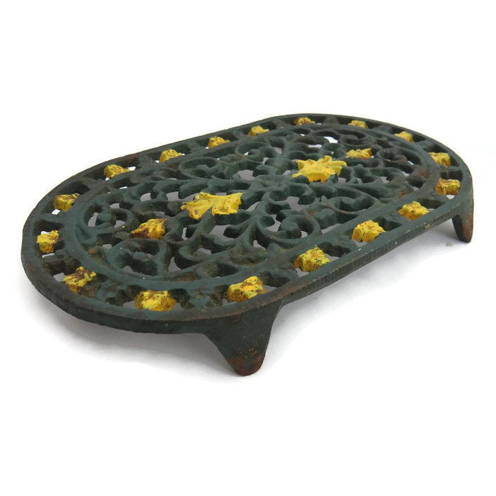 Cast Iron Trivet Pot Stand Made in England Pot Holder Green Yellow
