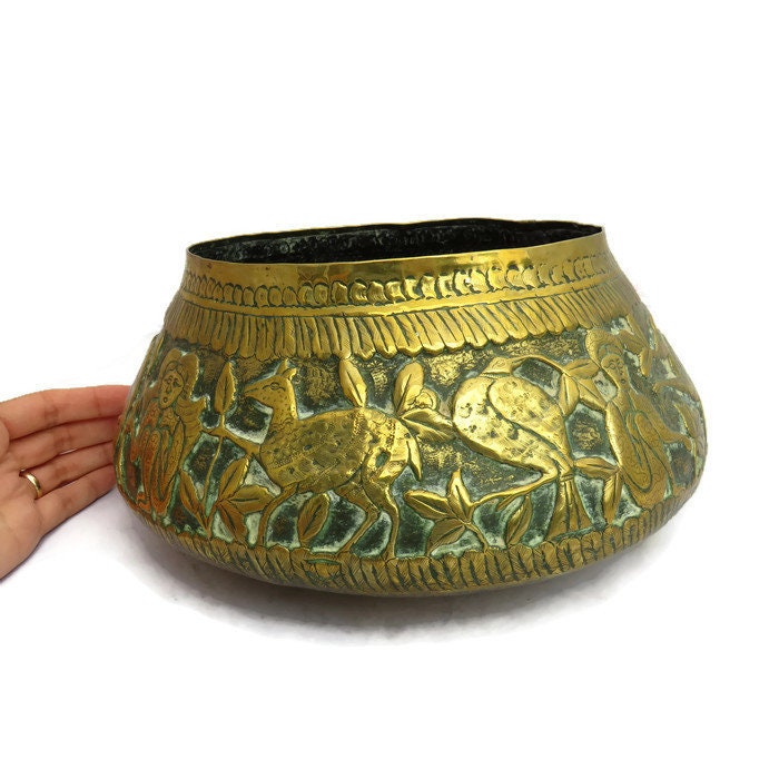 Antique Middle Eastern Hand Etched Brass Cachepot Bowl Jardiniere