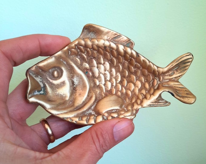 Mid Century Solid Brass Fish Astray Or Trinket 5 In Wide , Nautical Fish Decor
