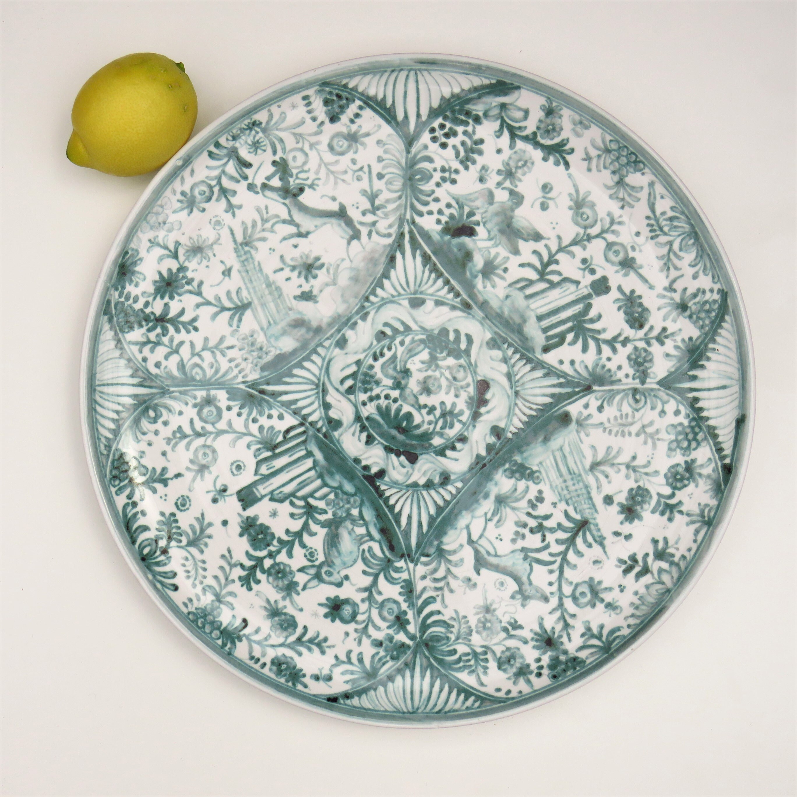 Large 14'' Coimbra Ceramics Handpainted Decorative Plate XVII Century