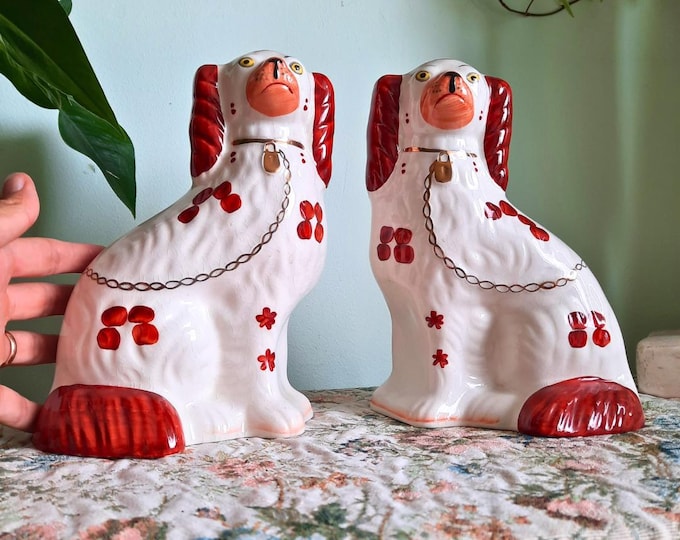 Vintage Arthur Wood Staffordshire King Charles Spaniel Wally Dogs 8.7'' Tall Pair 4561