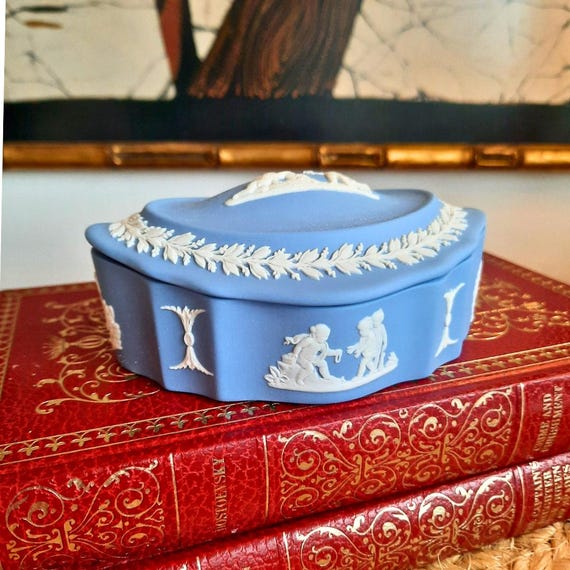 Wedgwood Blue and White Jasperware Trinket Box Neoclassical Design.