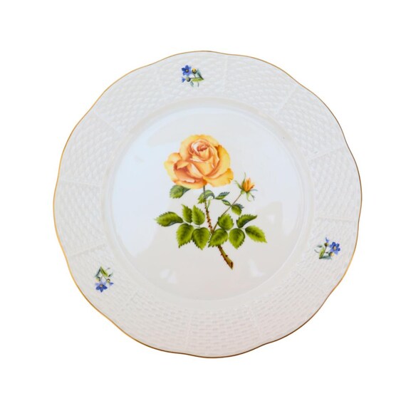 Herend Bermuda Flowers Plate: Hand-Painted Porcelain with 24k Gold