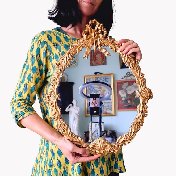 Vintage Rococo Style Ornate Wall Mirror Oval Shaped 20'' Tall