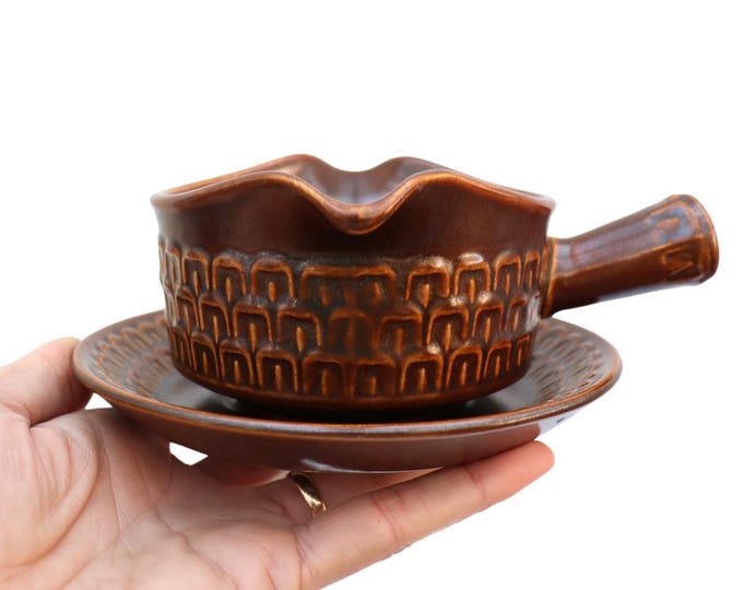 Mid Century Modern Wedgwood 'Amber Pennine' Sauce Boat and Saucer